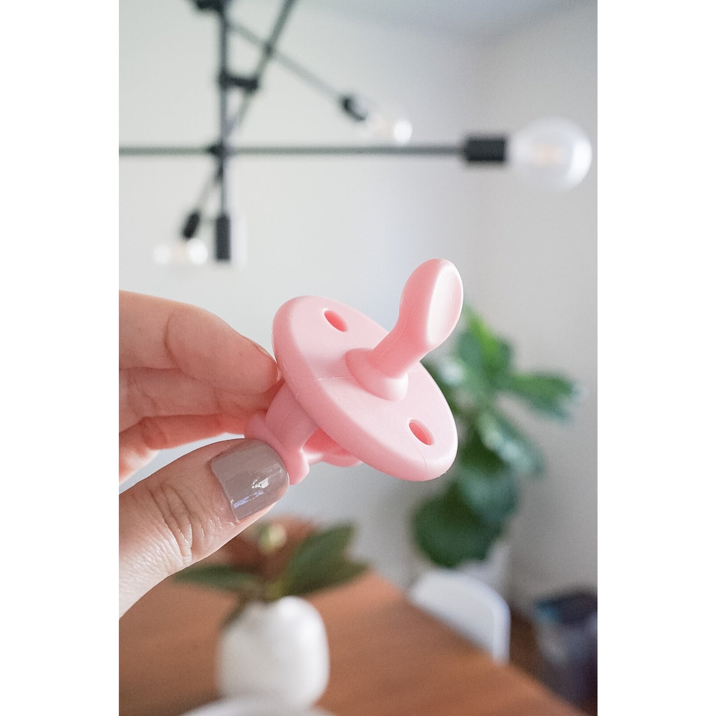 NEW Sweetie Soother™ Pink Orthodontic Pacifier Sets 6-18mo Itzy Ritzy