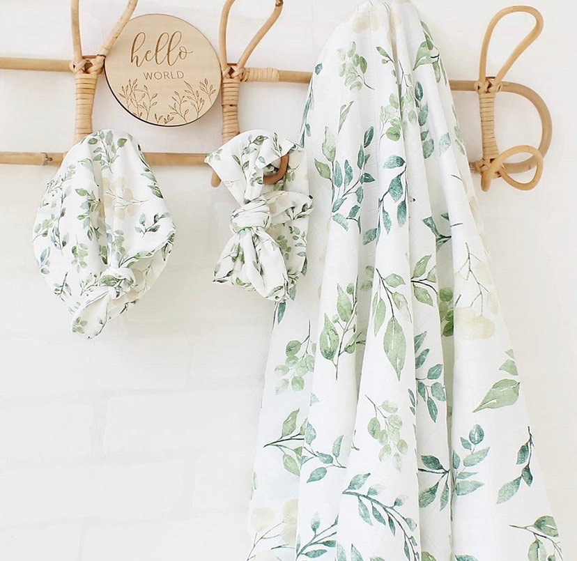 4 piece set 100% Organic Muslin Blanket "Eucalyptus" Muslin Swaddle Set with Matching Hat, bow and Wooden Birt Announcement Baby in Styles