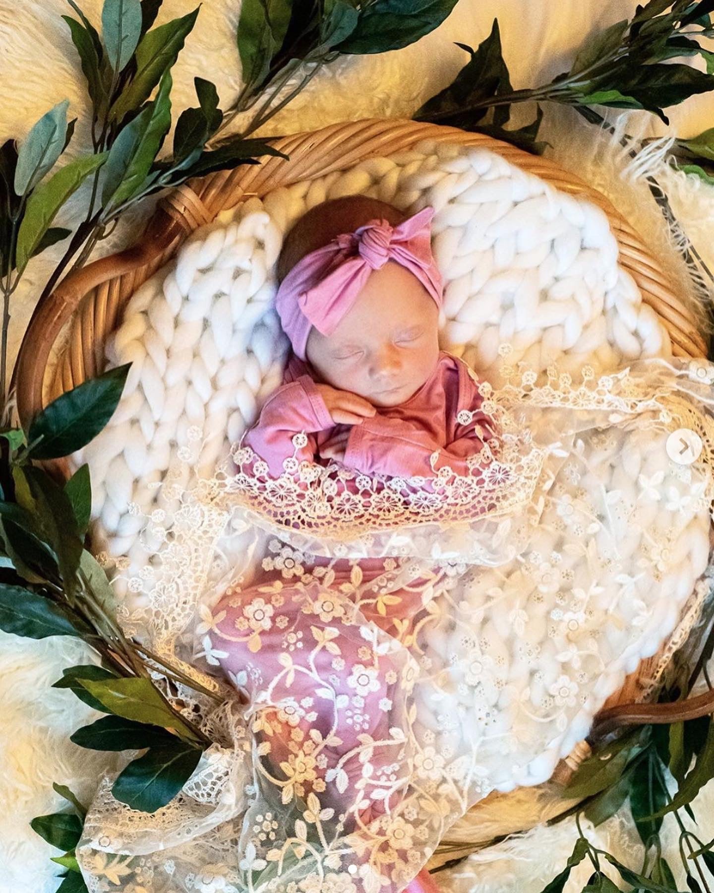 Baby gowns - Baby in Styles