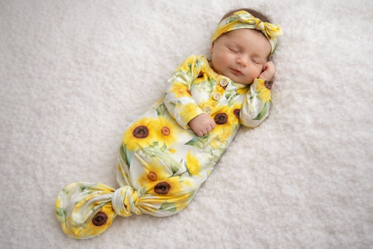 Sunflower’s knotted gown and matching headband set Baby in Styles