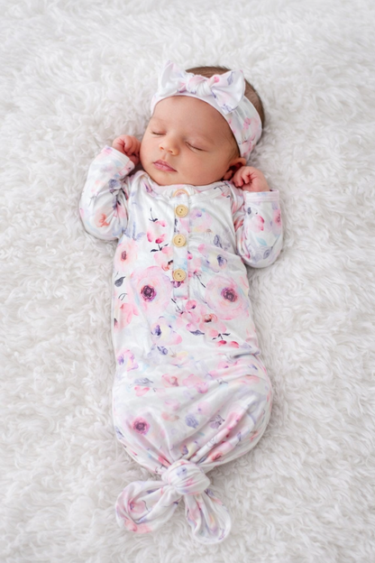 Baby in styles floral knotted gown and bow set Baby in Styles
