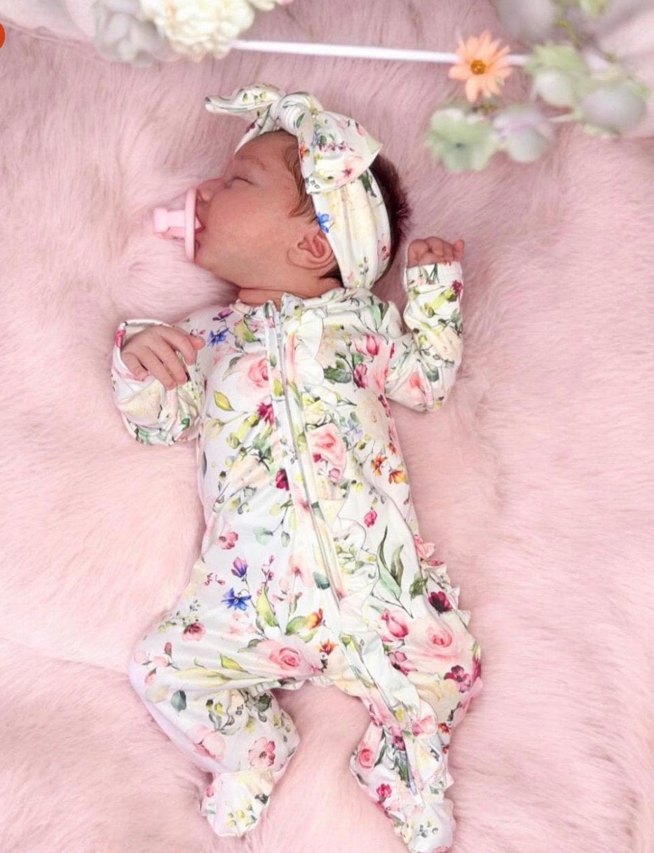 Sunflowers ruffle footie and Headband set. (Copy) Baby in Styles
