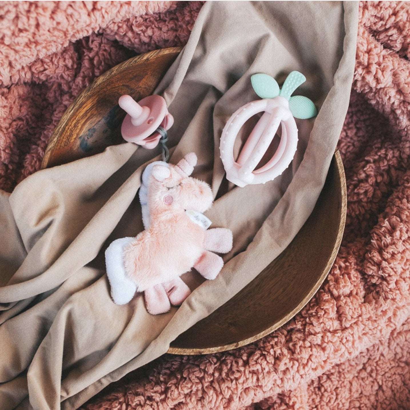 SWEETIE PAL™ - PACIFIER & STUFFED ANIMAL Baby in Styles