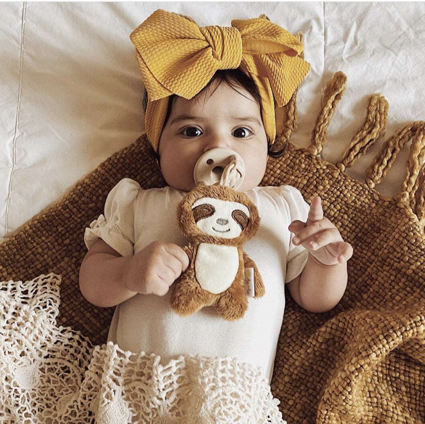 SWEETIE PAL™ - PACIFIER & STUFFED ANIMAL Baby in Styles