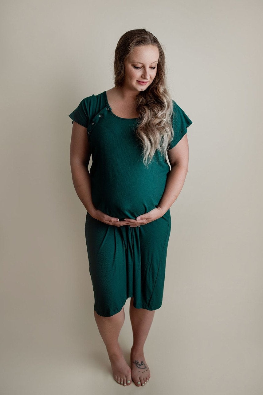 Green Maternity Mommy Labor and Delivery/ Nursing Gown Baby in Styles