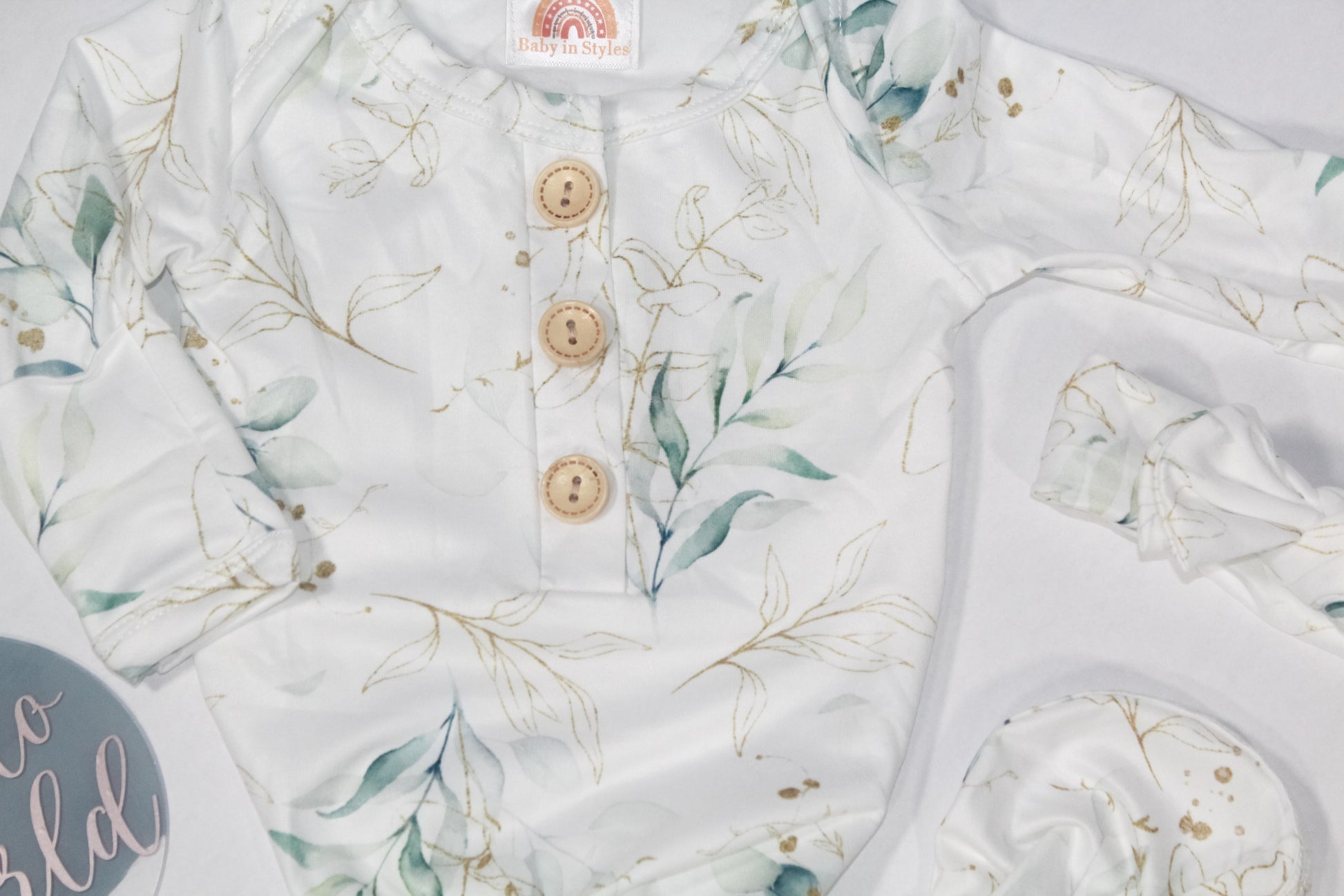Knotted Baby Gown & Bow set, Eucalyptus-print (Newborn-3 Months Baby in Styles