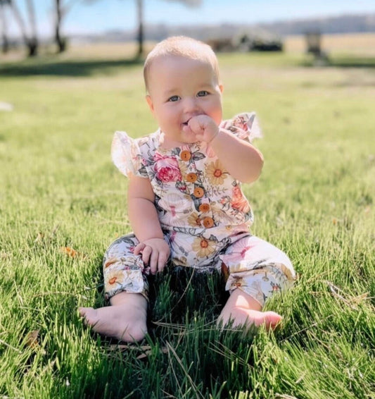 Vintage flowers jumpsuit Baby in Styles
